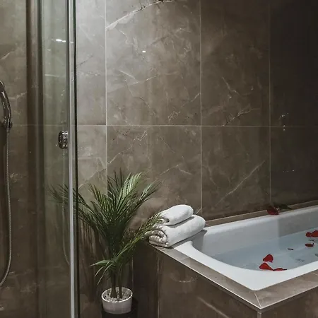 Hotel Garni Barut 4*