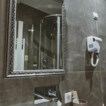 Hotel Garni Barut 4*